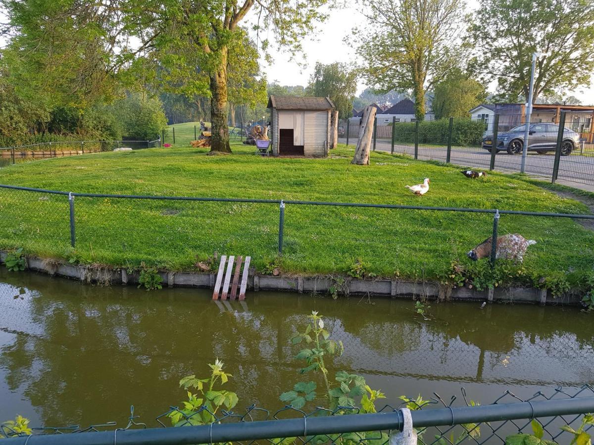 Luxe Zomerwoning Met Omheinde Tuin Voor Hond En Kinderen Dirkshorn Экстерьер фото